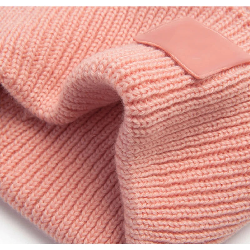 Smiling Face Couple Beanie – Wool Blend Knit Hat for Women