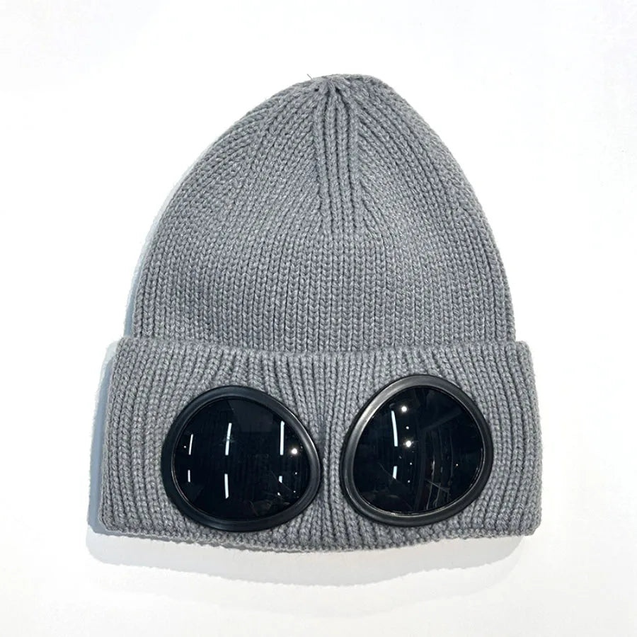 Knit Pom Pom Beanie – Cosy Unisex Winter Hat for Men & Women