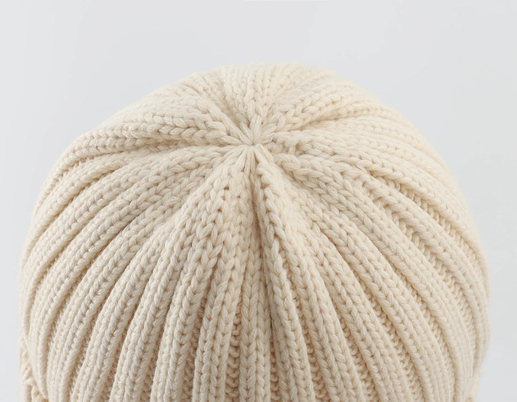 Connectyle Winter Beanie – Wool Blend Velvet-Lined Hat for Men & Women