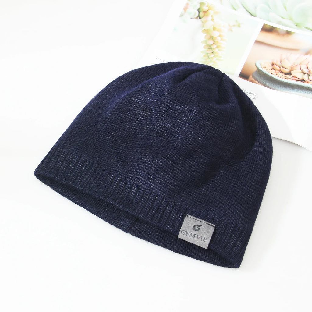 Plush Solid Colour Beanie – Soft Luxurious Knit Winter Hat for Men & Women