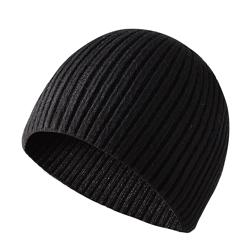 Windproof Skull Cap – Performance Close-Fitting Winter Hat for Cycling, Running & Skiing