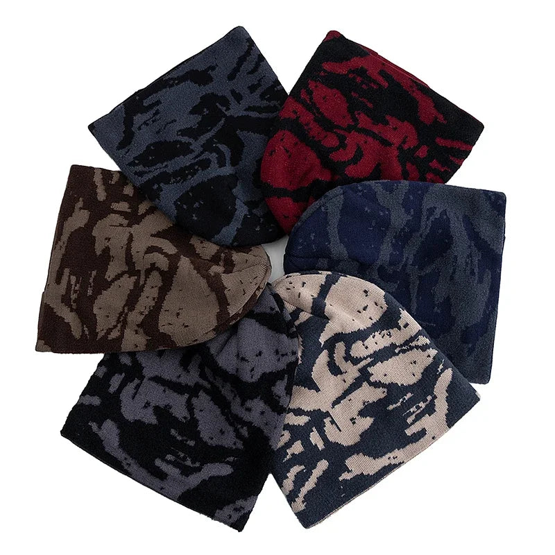 Plush Fur Lined Artist Beanie – Soft Knit Winter Hat for Men & Women
